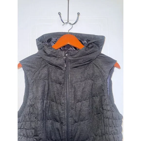 Be by Blanc Noir Black Gray Hooded Puffer Quilted Vest Size Large - Picture 9 of 13